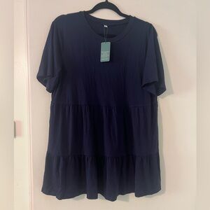 NWT Navy Blue Women's Top size L (J119)